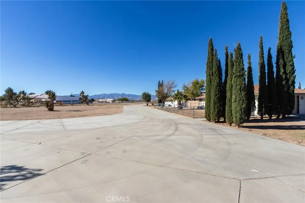 Additional image 61 of 10731 Anaconda Avenue, Oak Hills, CA 92344