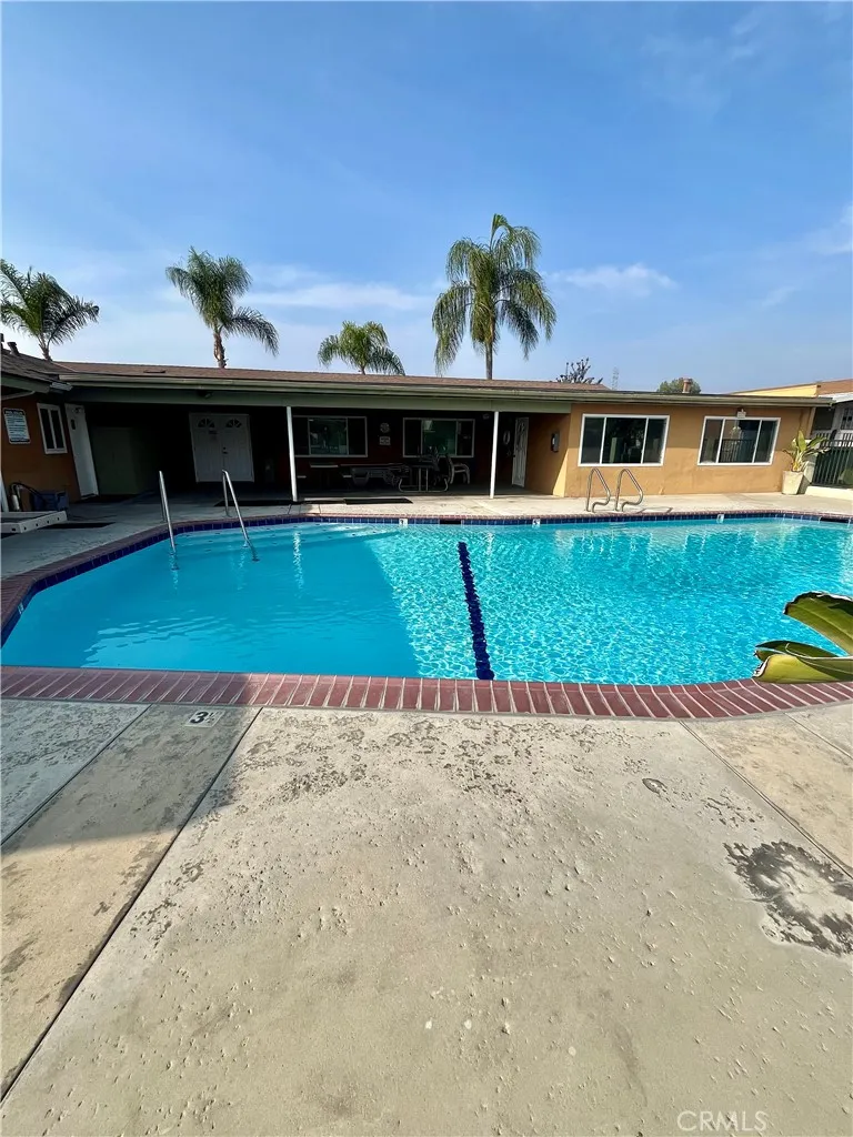 Additional image 84 of 1081 Arrow Hwy Unit 3, Azusa, CA 91702