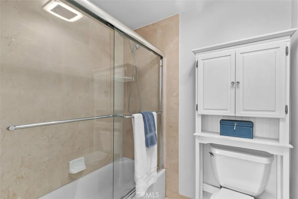 Additional image 23 of 525 Vista Flora, Newport Beach, CA 92660