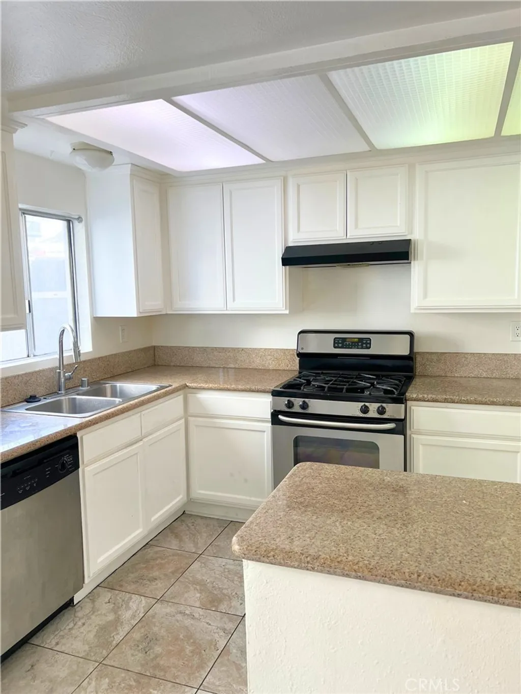 Additional image 4 of 14345 Foothill Unit 102, Sylmar, CA 91342