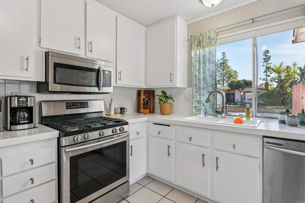 Additional image 49 of 10710 Foxwood Road, San Diego, CA 92126