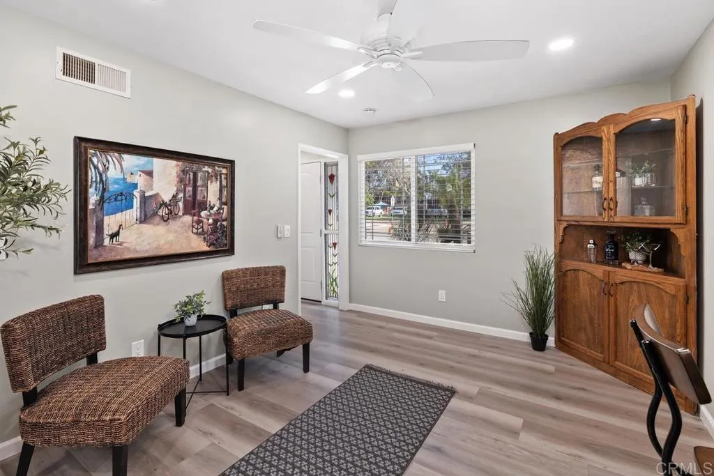 Additional image 51 of 3542 Governor Drive, San Diego, CA 92122