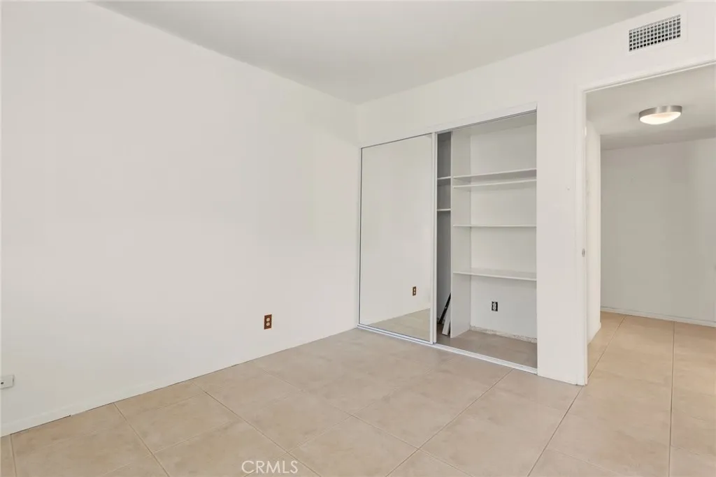 Additional image 32 of 22117 Burbank Boulevard Unit 7, Woodland Hills, CA 91367