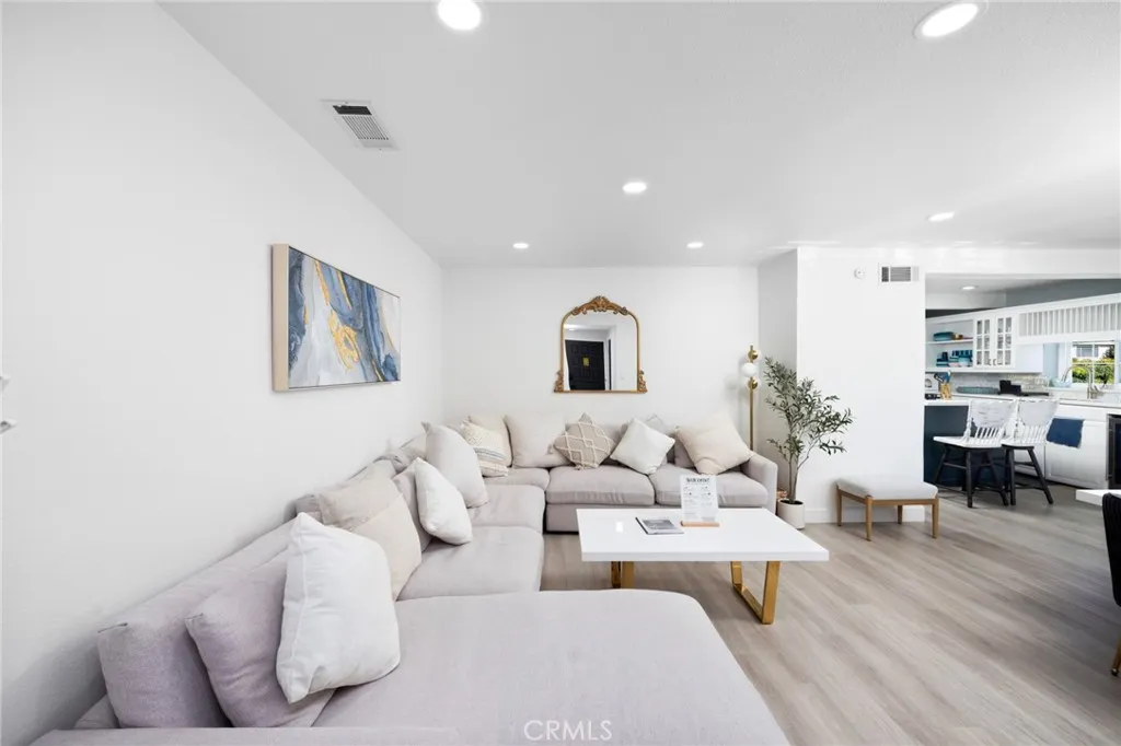 Additional image 3 of 2551 E Larkwood St, West Covina, CA 91791