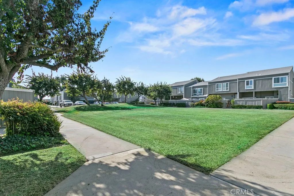 Additional image 23 of 2961 S Fairview St Unit B, Santa Ana, CA 92704