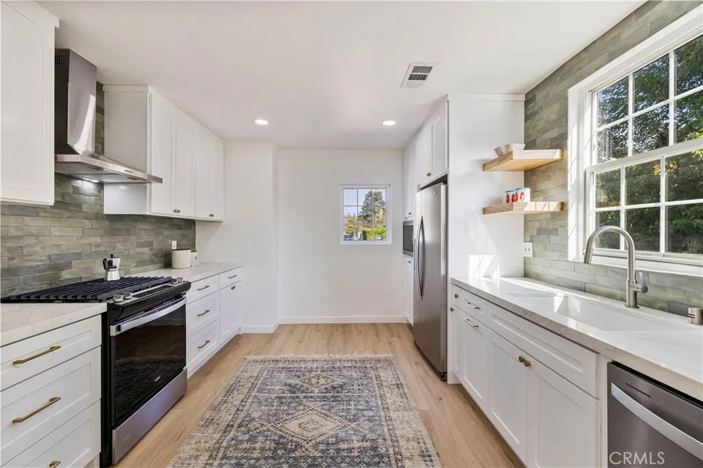 Additional image 7 of 20156 Bassett, Winnetka, CA 91306