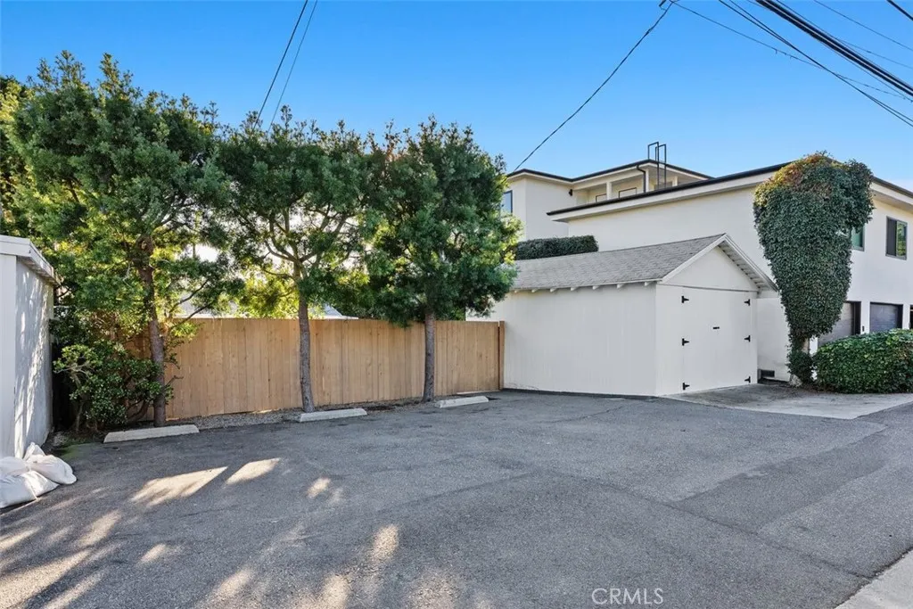 Additional image 62 of 414 Cypress Dr, Laguna Beach, CA 92651