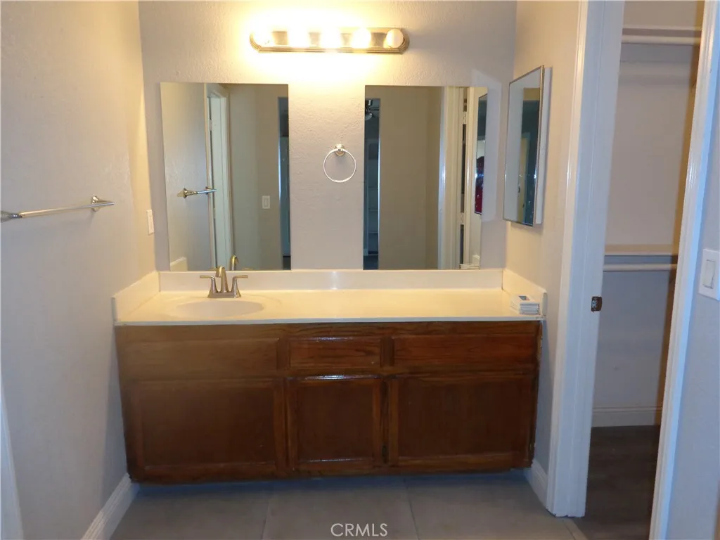 Additional image 21 of 12744 Running Deer Rd, Apple Valley, CA 92308