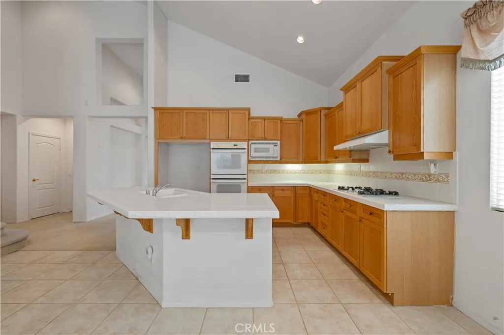 Additional image 39 of 25018 Smokewood Way, Stevenson Ranch, CA 91381