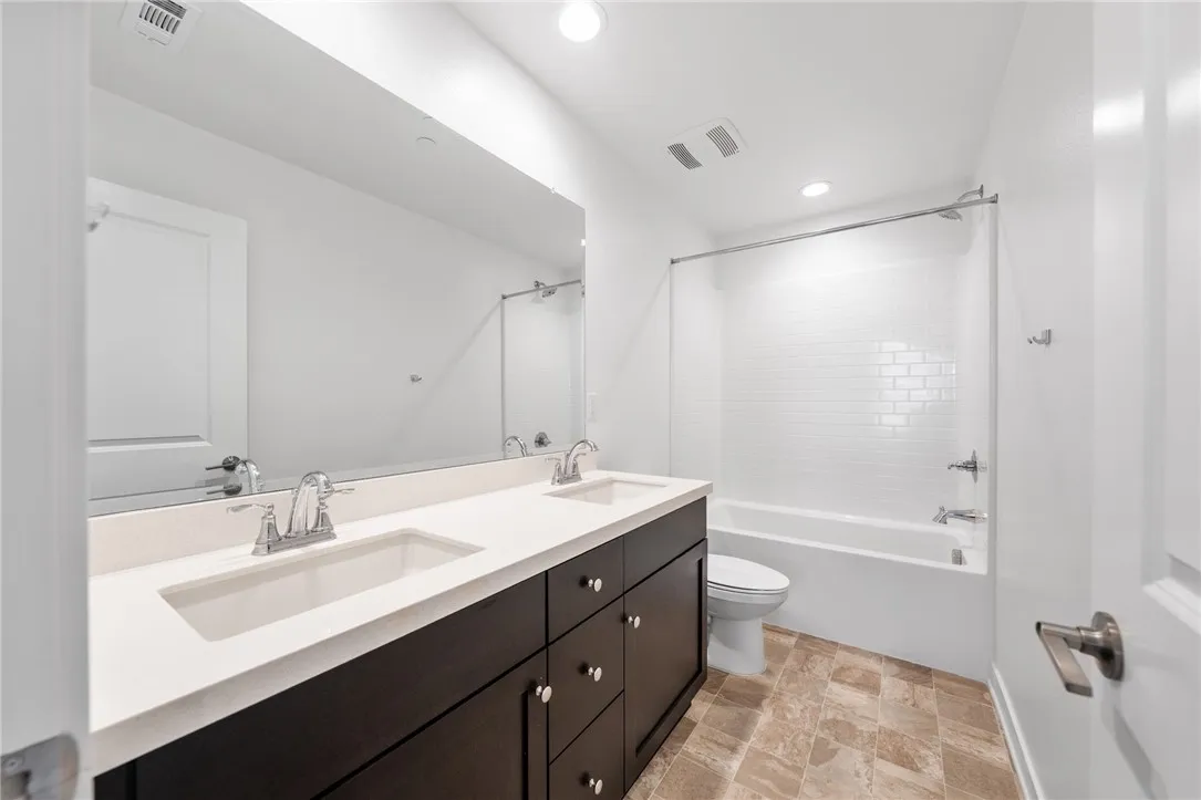 Additional image 87 of 29644 Bonneville Court, Winchester, CA 92596