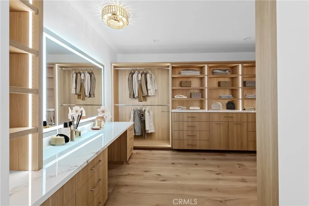 Additional image 117 of 1525 10th St, Manhattan Beach, CA 90266