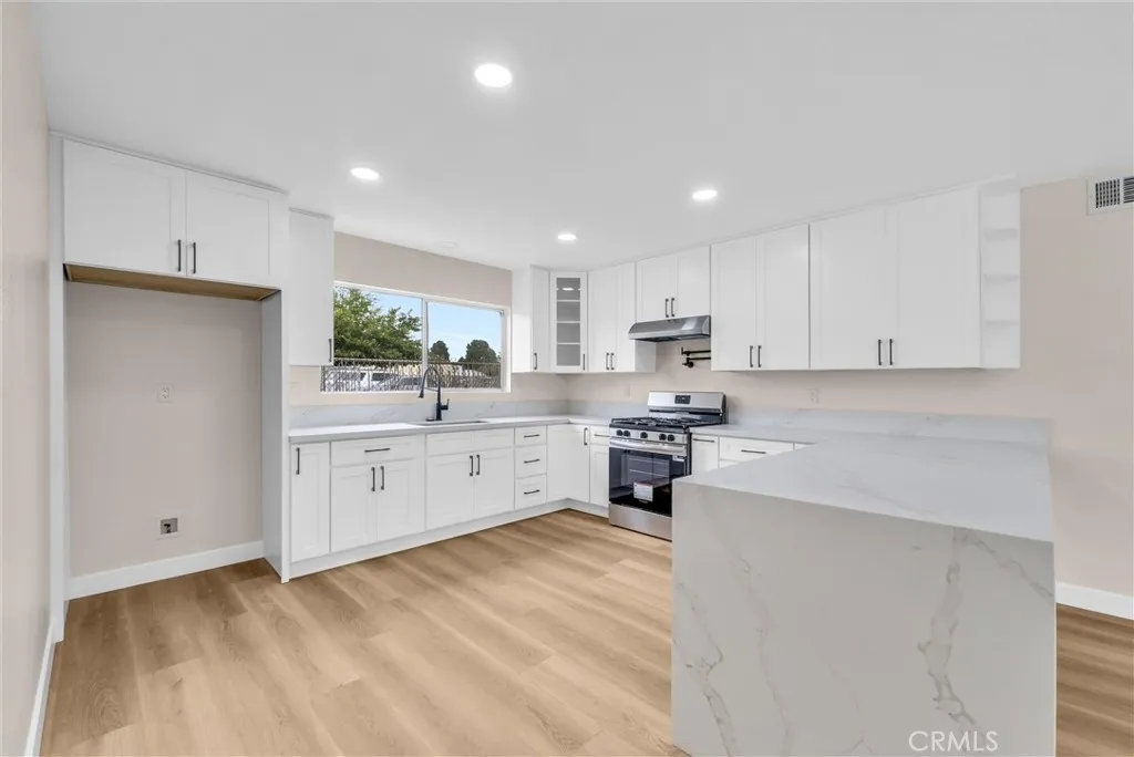 Additional image 28 of 621 Rosita, Santa Ana, CA 92703