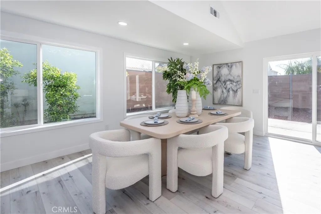 Additional image 14 of 39 Cape Cod, Irvine, CA 92620