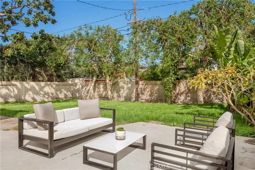 Additional image 63 of 370 E 19th St, Costa Mesa, CA 92627