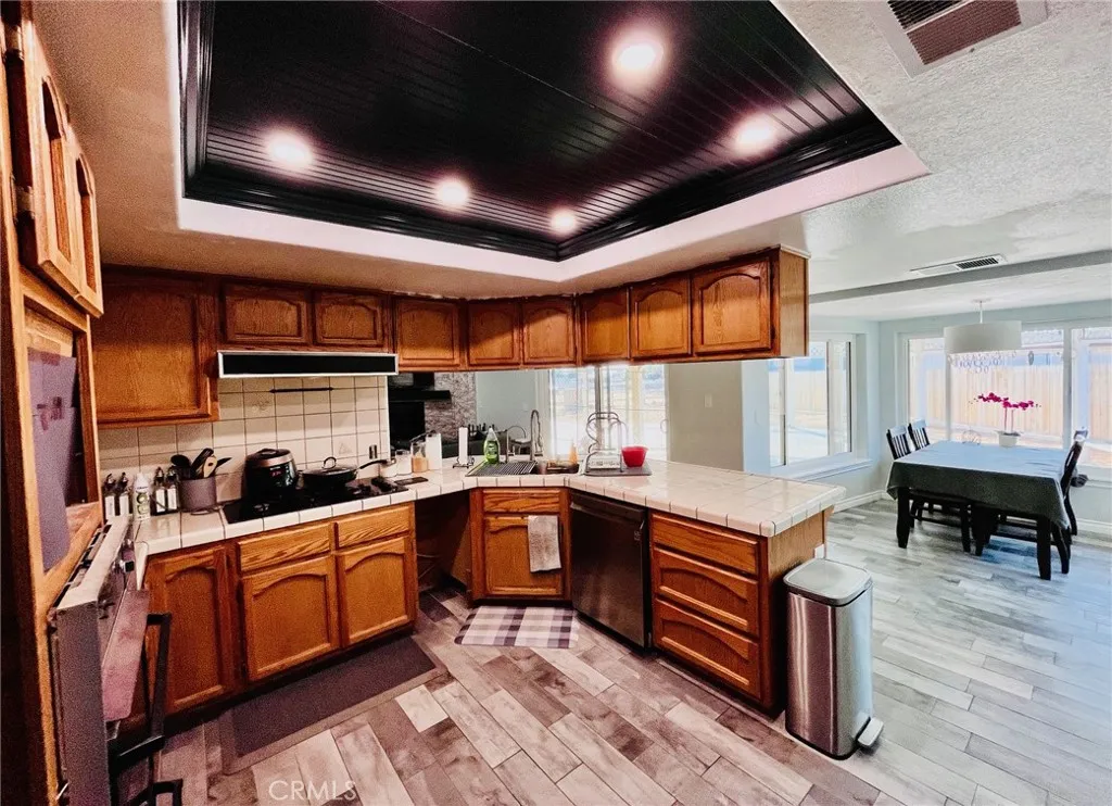 Additional image 71 of 9322 Candlelight Street, Apple Valley, CA 92308