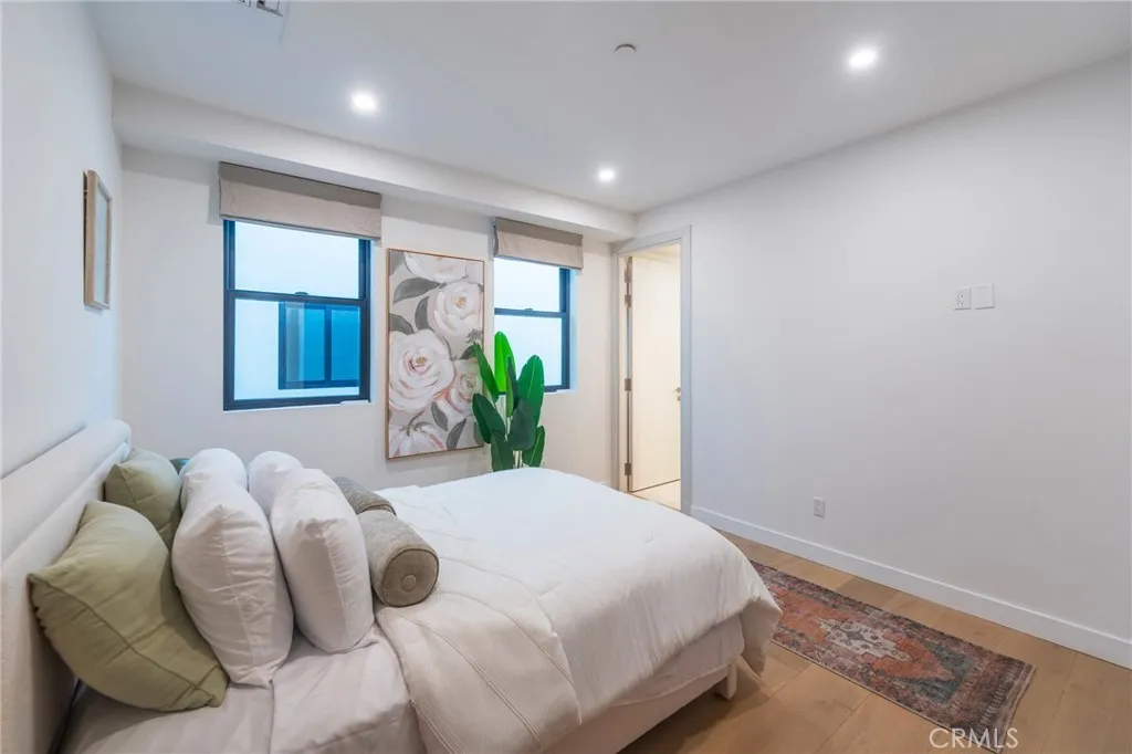 Additional image 26 of 422 20th Street, Huntington Beach, CA 92648