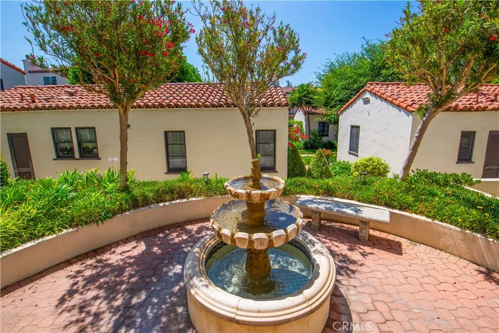 Additional image 32 of 372 S Marengo Avenue Unit 108, Pasadena, CA 91101