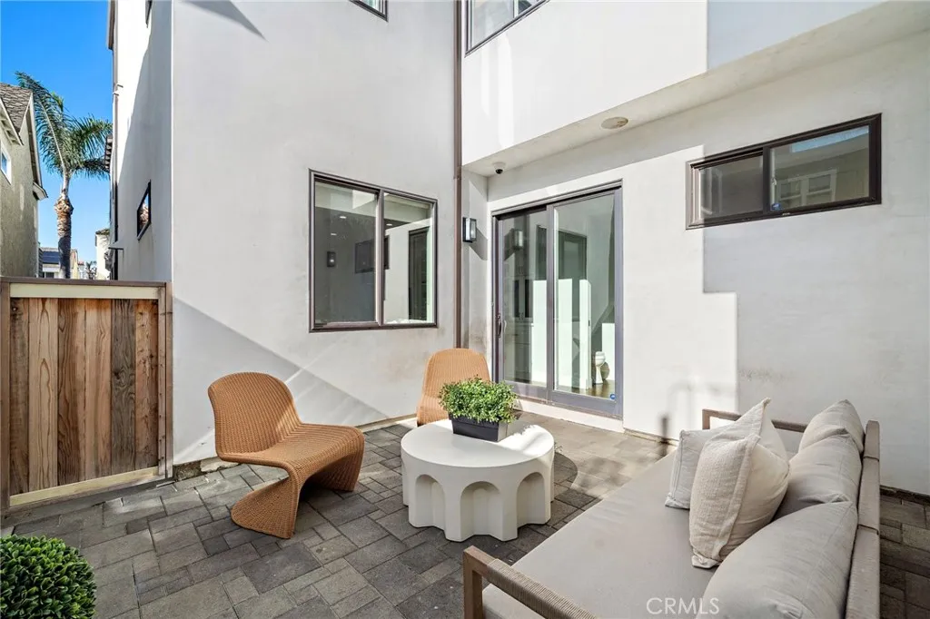 Additional image 71 of 520 13th, Huntington Beach, CA 92648