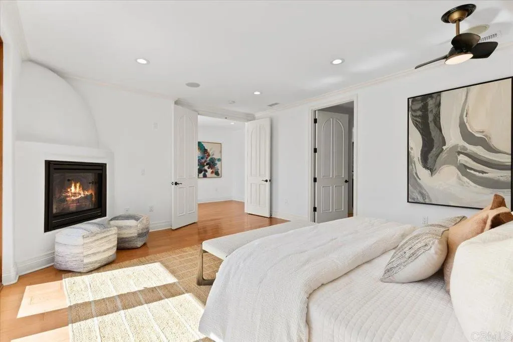 Additional image 73 of 1045 Van Nuys Street, San Diego, CA 92109