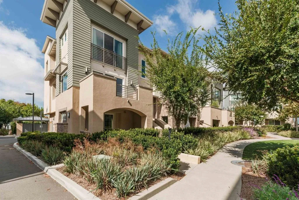 Additional image 66 of 6140 Colt Place Unit 104, Carlsbad, CA 92009