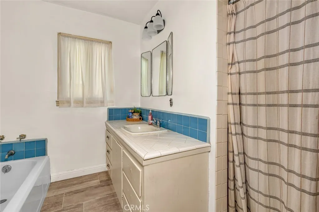 Additional image 54 of 641 E 19th Street, Merced, CA 95340