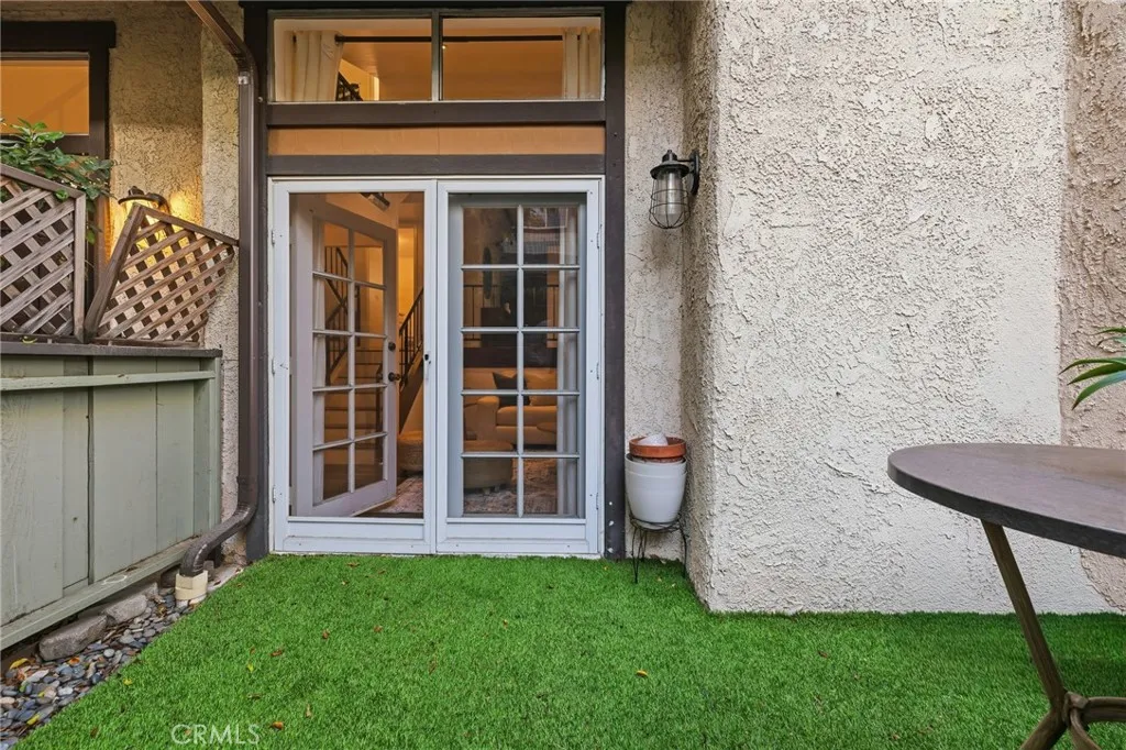 Additional image 54 of 13567 Valerio Street Unit F, Van Nuys, CA 91405