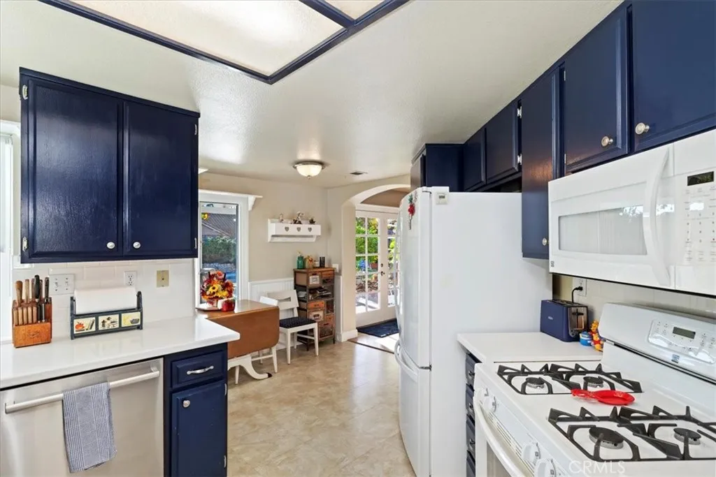 Additional image 33 of 20637 Mesa Oak Dr, Riverside, CA 92508