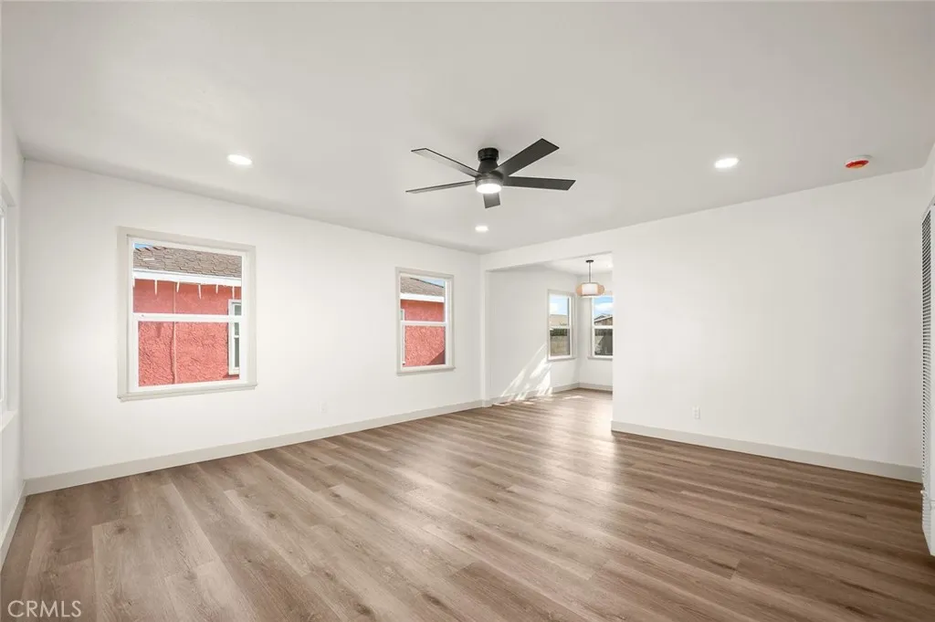 Additional image 8 of 924 W Almond Street, Compton, CA 90220