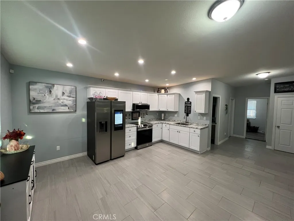 Additional image 28 of 20240 Juniper Rd, Apple Valley, CA 92308