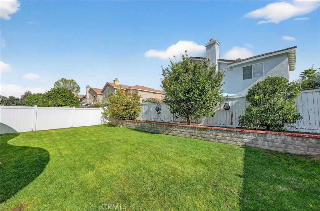 Additional image 16 of 26530 Goldfinch Pl, Canyon Country, CA 91351