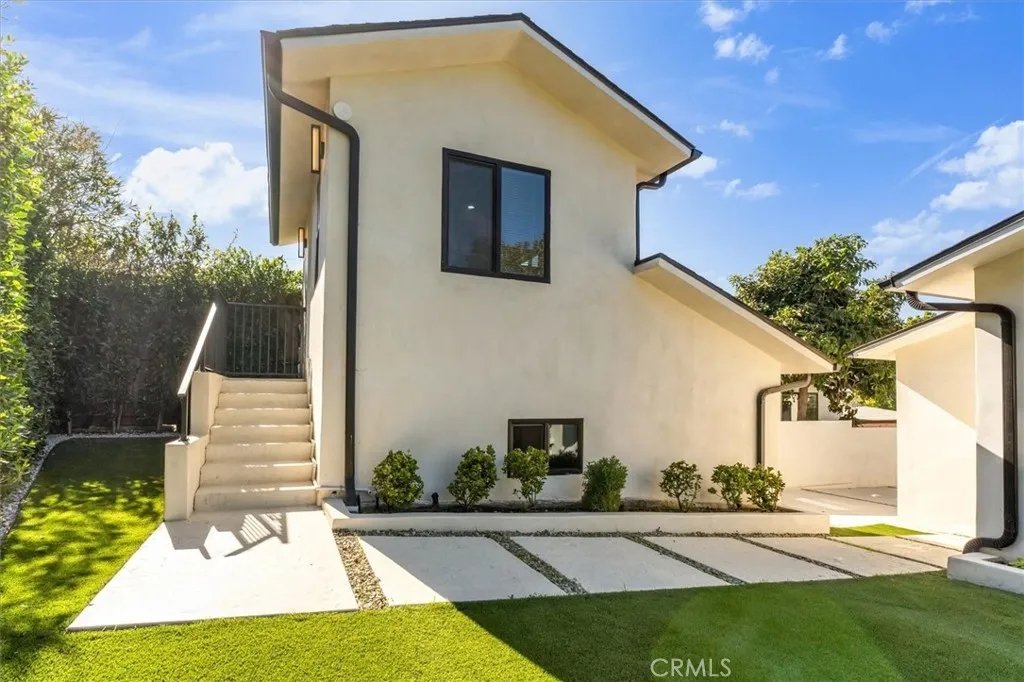 Additional image 112 of 266 Mabery Road, Santa Monica, CA 90402