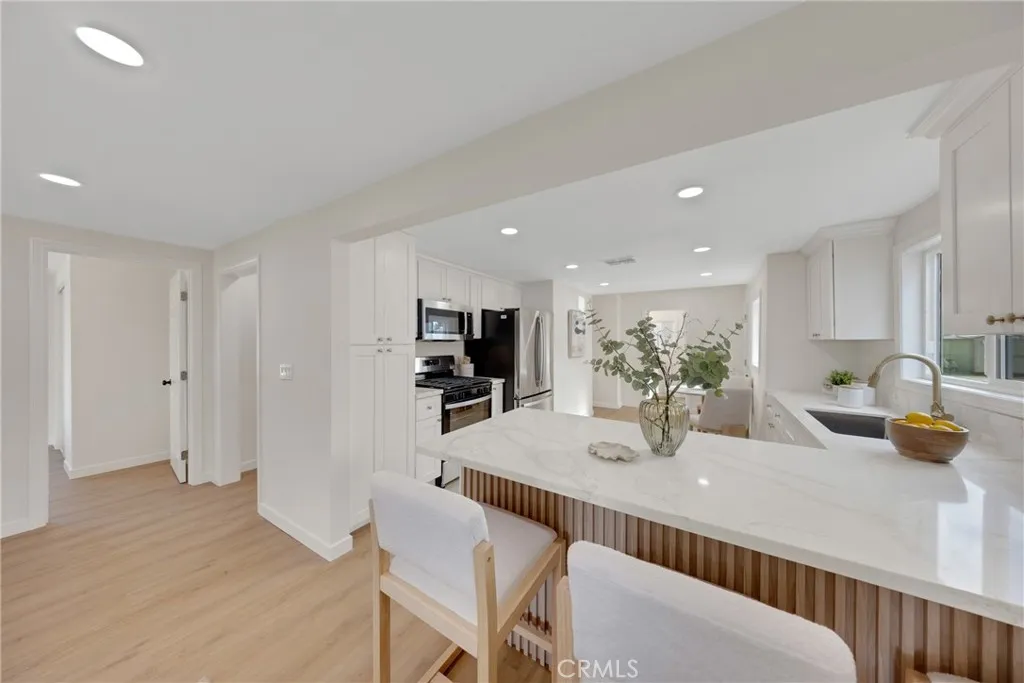 Additional image 10 of 132 N Rowan Avenue, Los Angeles, CA 90063