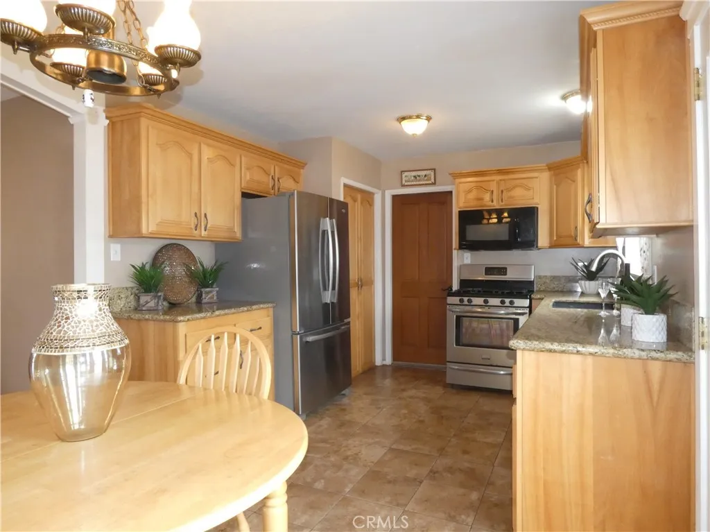 Additional image 4 of 1205 E Sunset Ave, Santa Maria, CA 93454