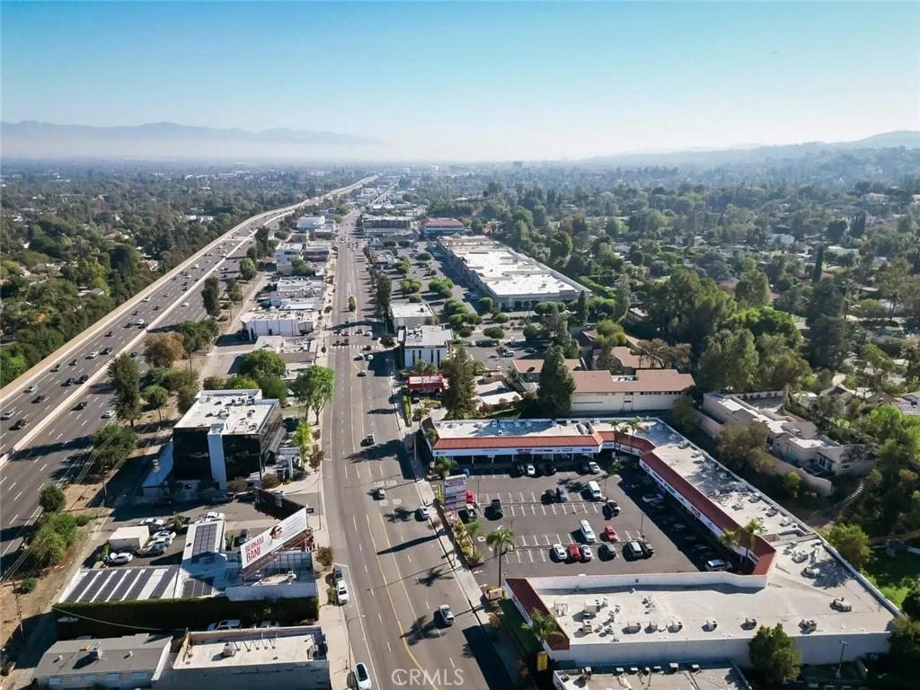 Additional image 4 of 19936 Ventura Boulevard, Woodland Hills, CA 91364