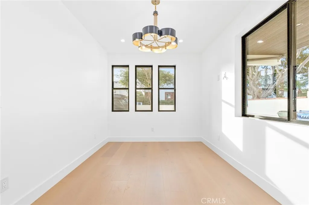 Additional image 28 of 110 S Irena Avenue Unit A, Redondo Beach, CA 90277