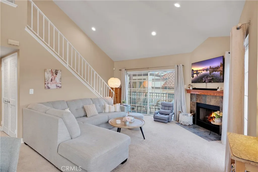 Additional image 46 of 24151 Del Monte Unit 348, Valencia, CA 91355