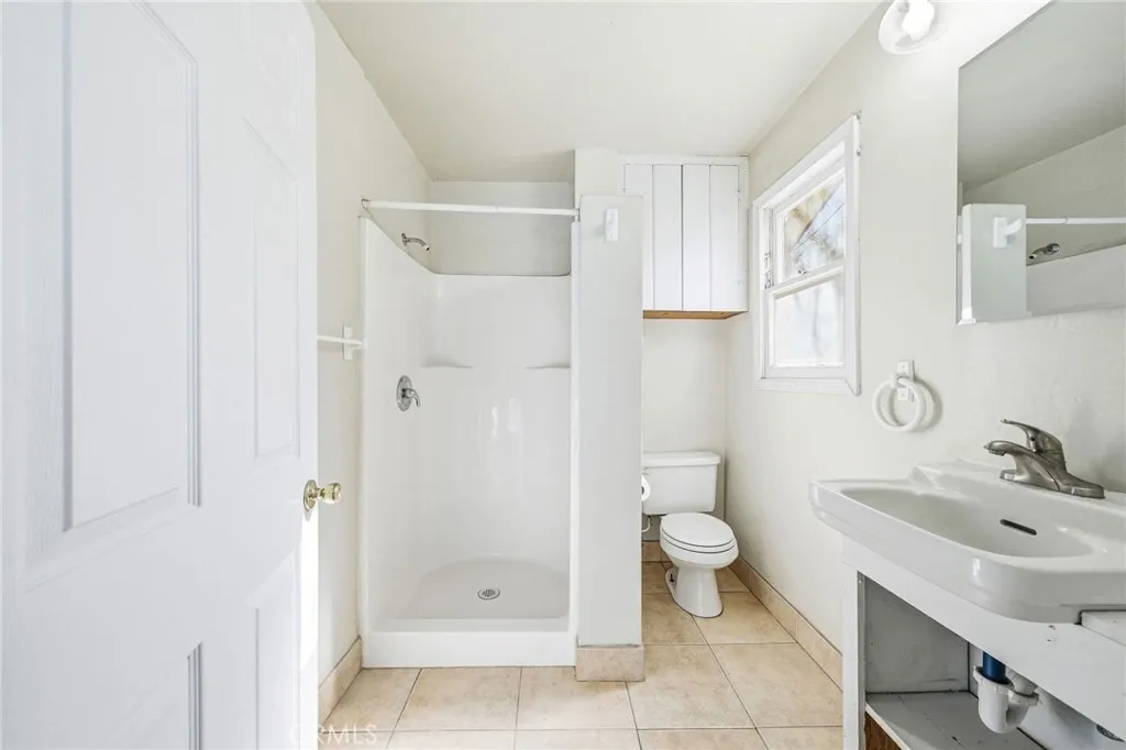 Additional image 80 of 26850 Columbia Street, Hemet, CA 92544