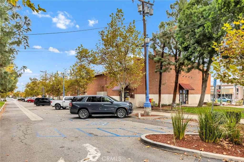 Additional image 30 of 318 S D St, Perris, CA 92570