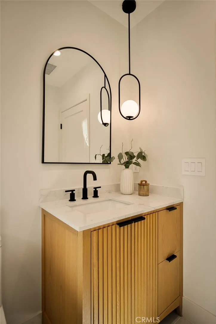 Additional image 82 of 5444 Morella Ave, Valley Village, CA 91607