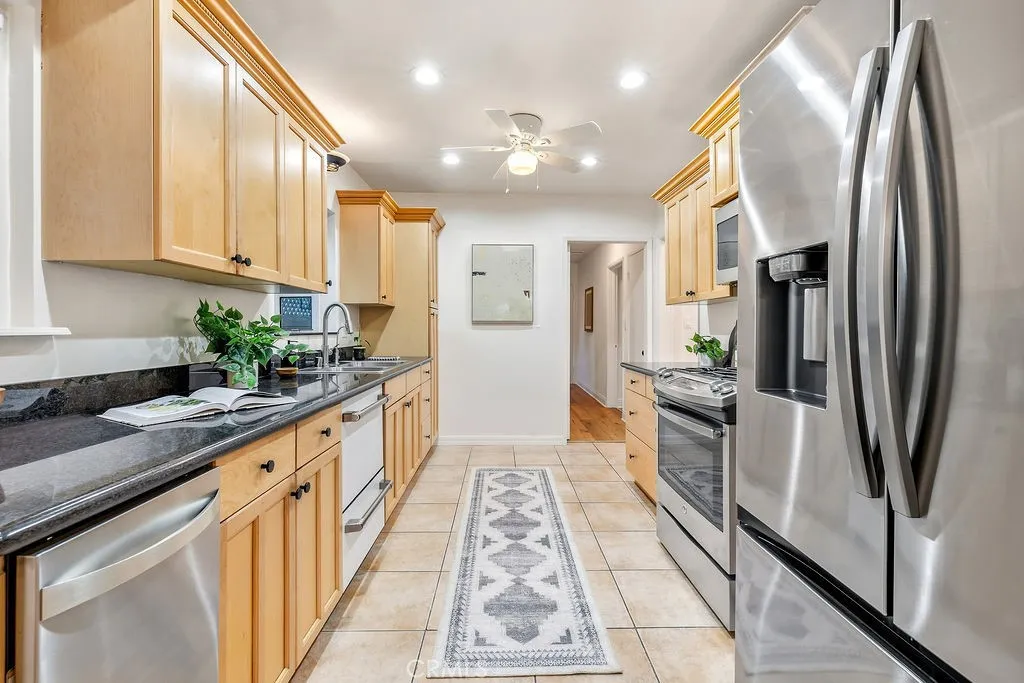 Additional image 26 of 5725 Rhodes Avenue, Valley Village, CA 91607