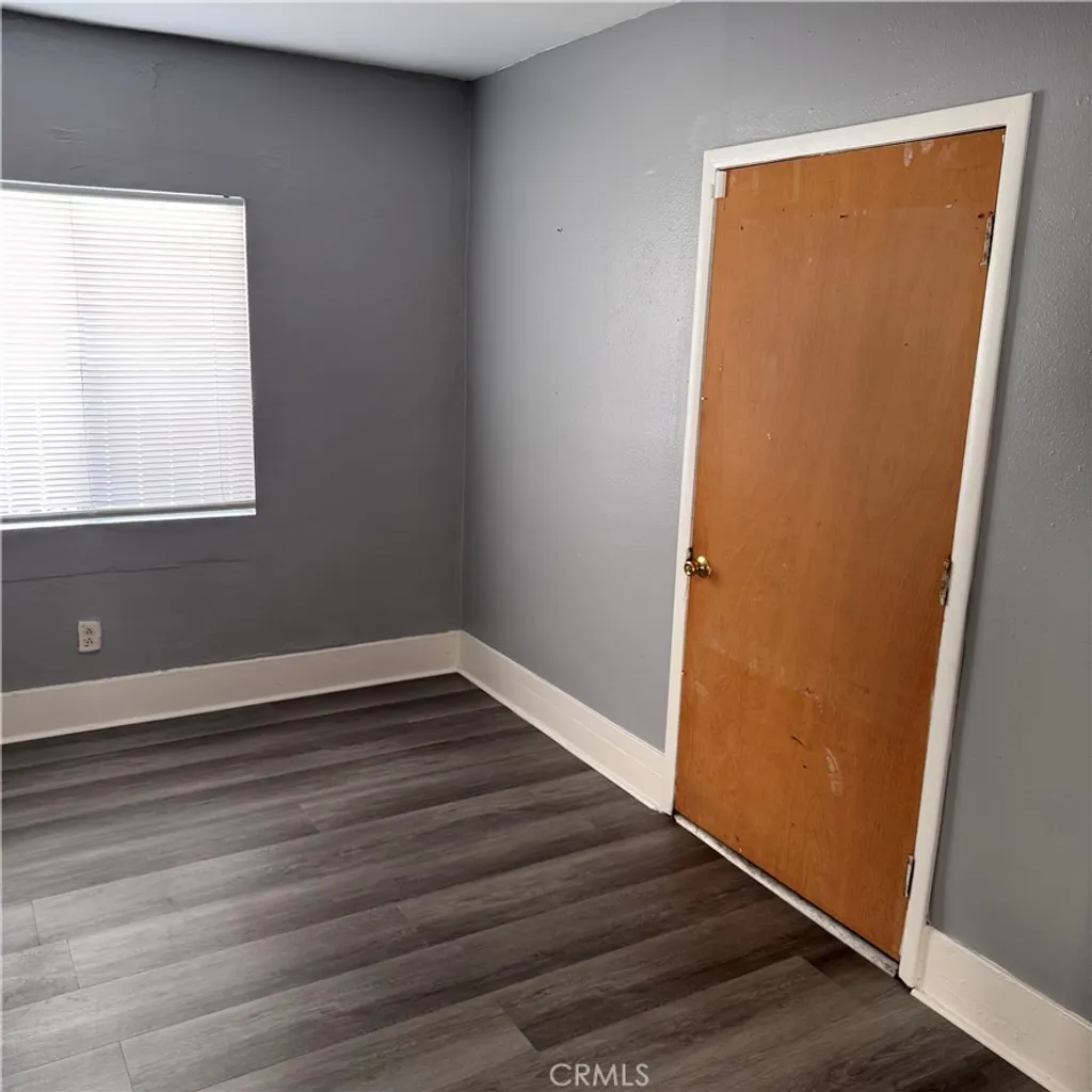 Additional image 9 of 1746 W 38th Place, Los Angeles, CA 90062