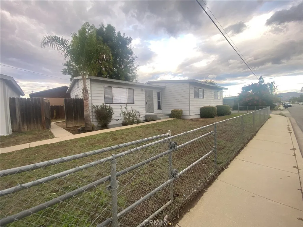 Additional image 3 of 25376 Margaret Ave, Moreno Valley, CA 92551