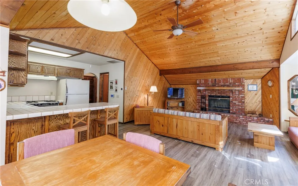 Additional image 15 of 801 Highland Ln, Sugarloaf, CA 92386