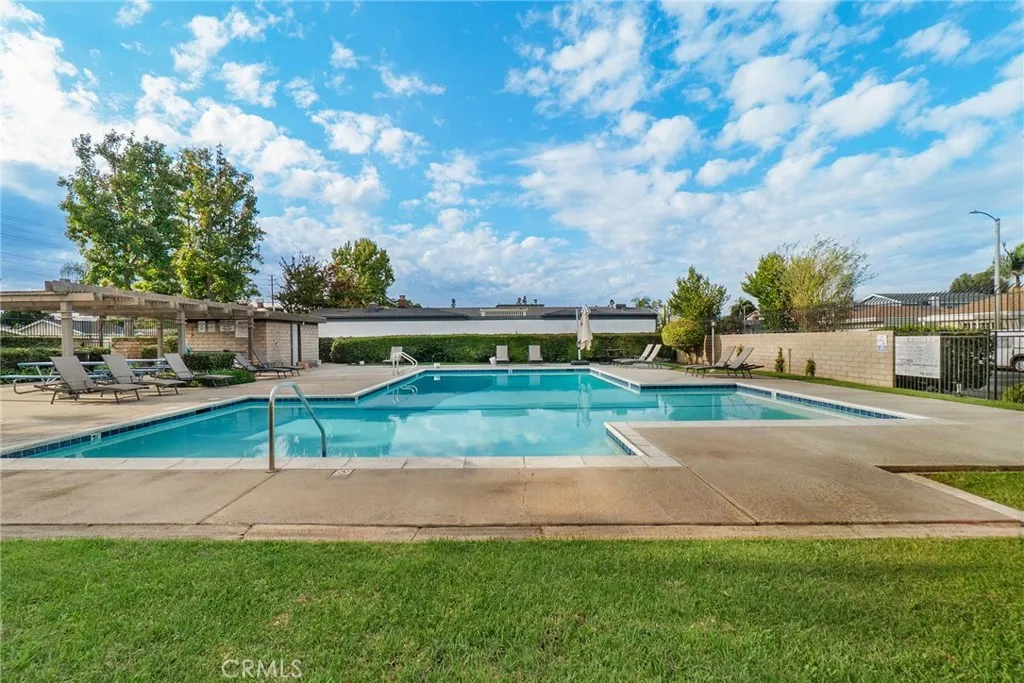 Additional image 81 of 1381 Penrith Ln, Tustin, CA 92780