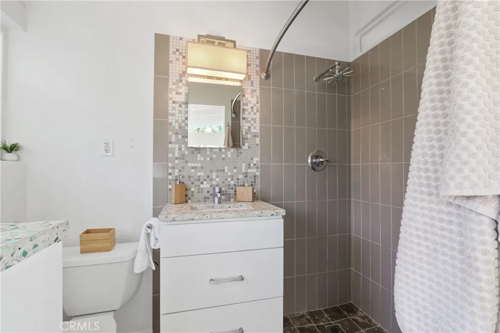 Additional image 14 of 3012 Roxanne Avenue, Long Beach, CA 90808