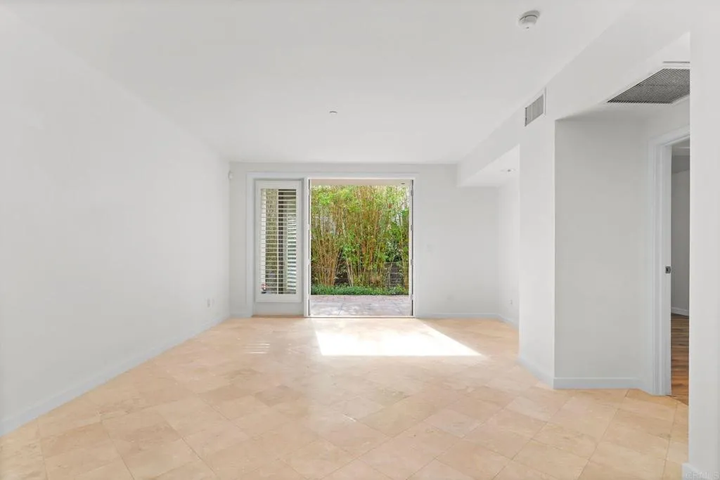 Additional image 13 of 5410 La Jolla Boulevard Unit A102, La Jolla, CA 92037