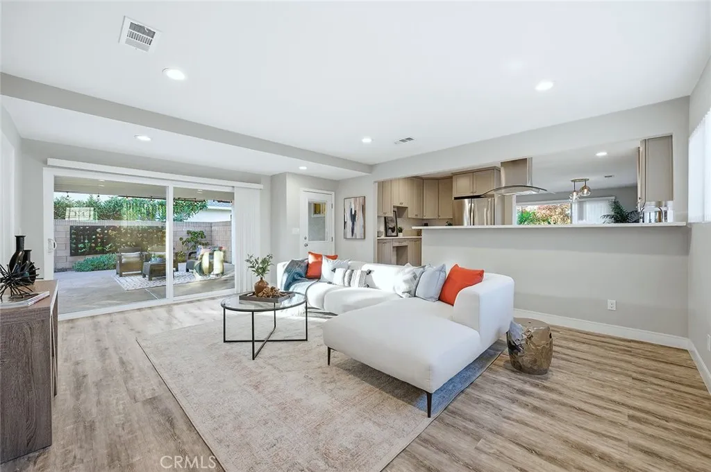 Additional image 69 of 5990 E El Paseo, Long Beach, CA 90815