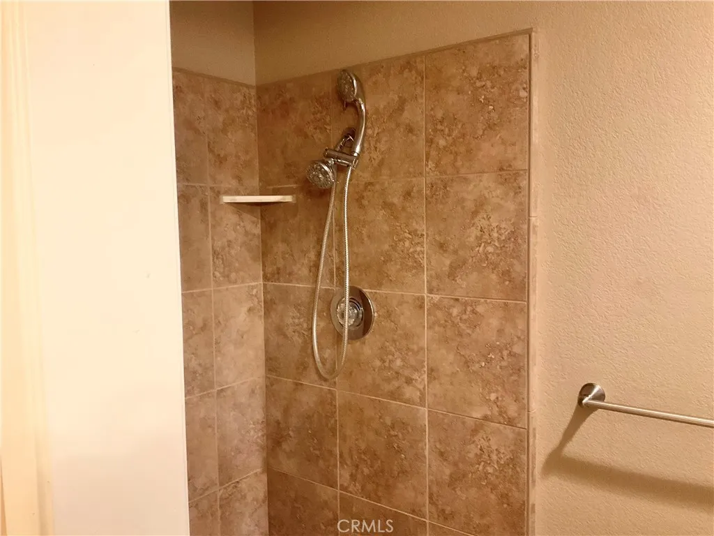 Additional image 76 of 56760 Anaconda Dr, Yucca Valley, CA 92284