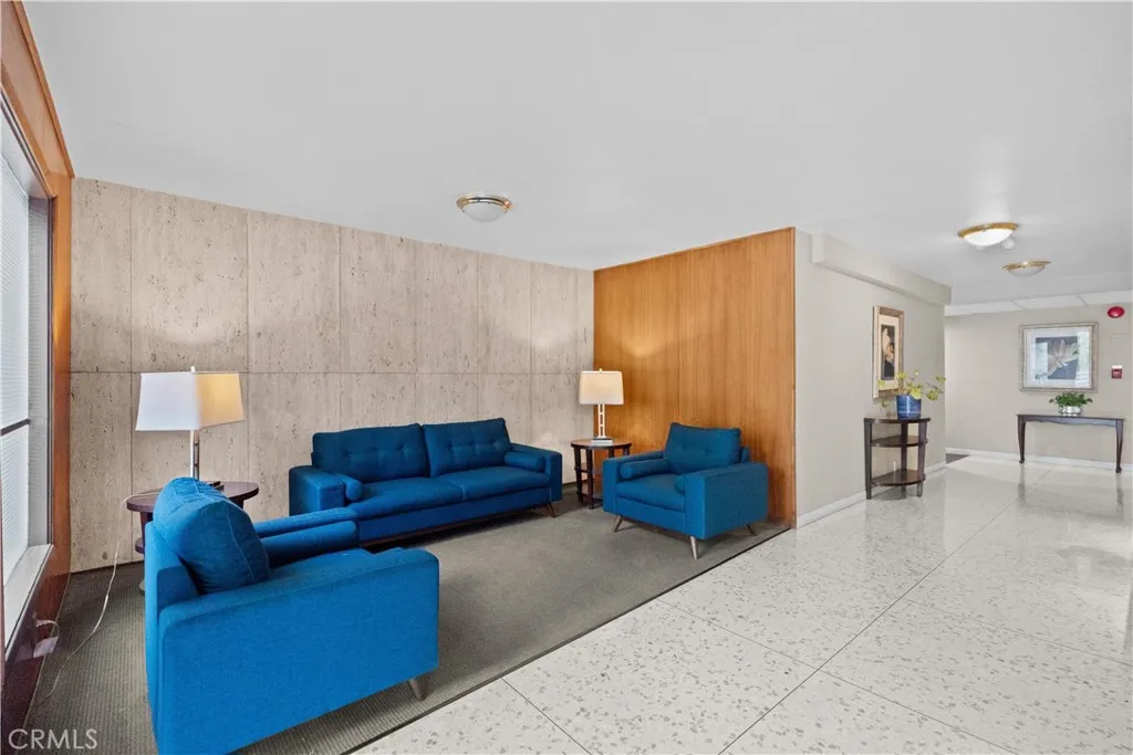 Additional image 67 of 395 S Oakland Avenue Unit 104, Pasadena, CA 91101