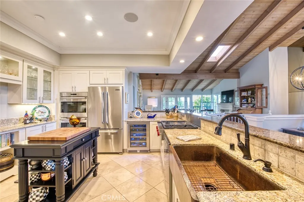 Additional image 10 of 2134 Vista Entrada, Newport Beach, CA 92660